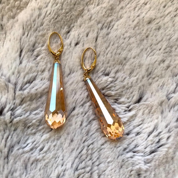 Swarovski Jewelry - Stunning Swarovski crystal Earrings